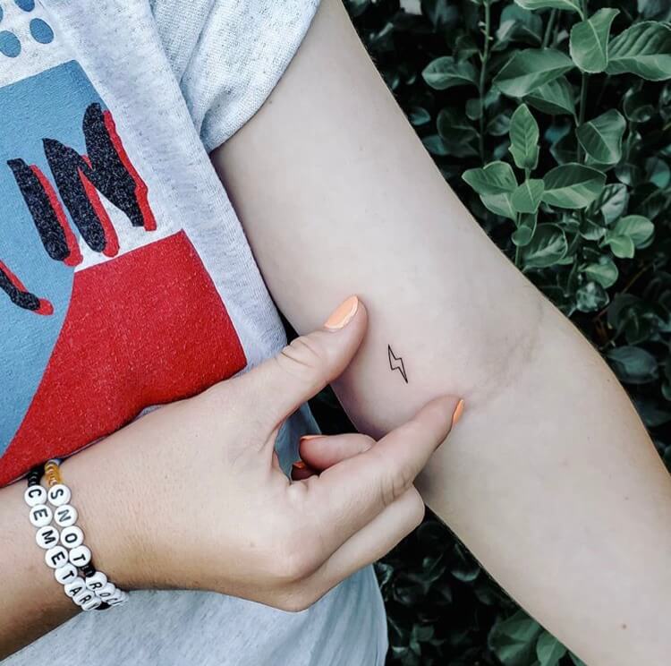 29 Meaningful And Unique Designs For Mini Tattoo