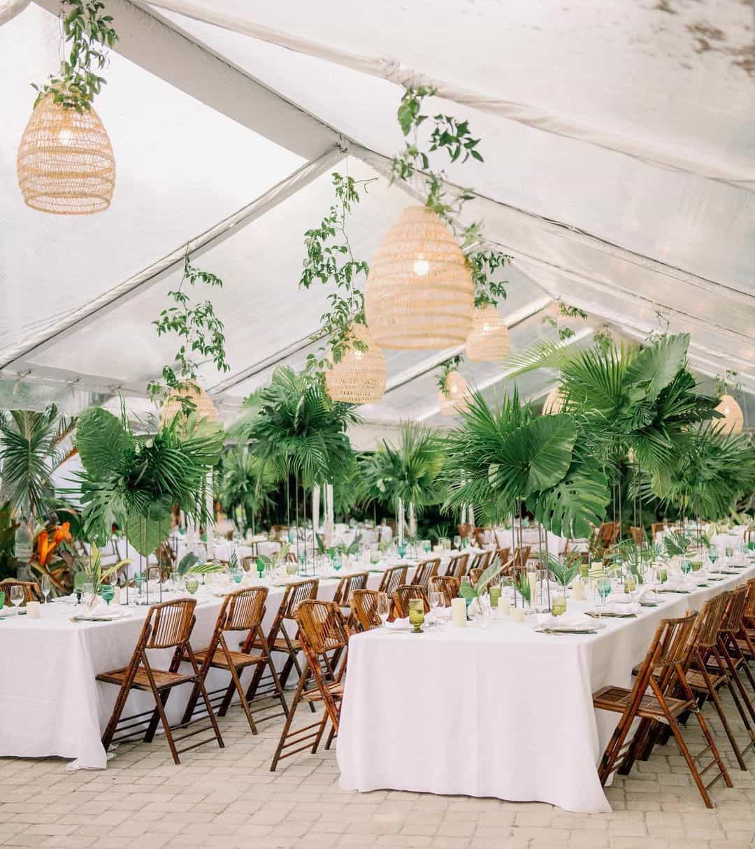 26+ Beautiful Backyard Wedding Ideas