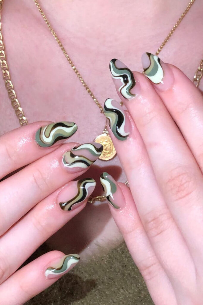 Green wavy nails