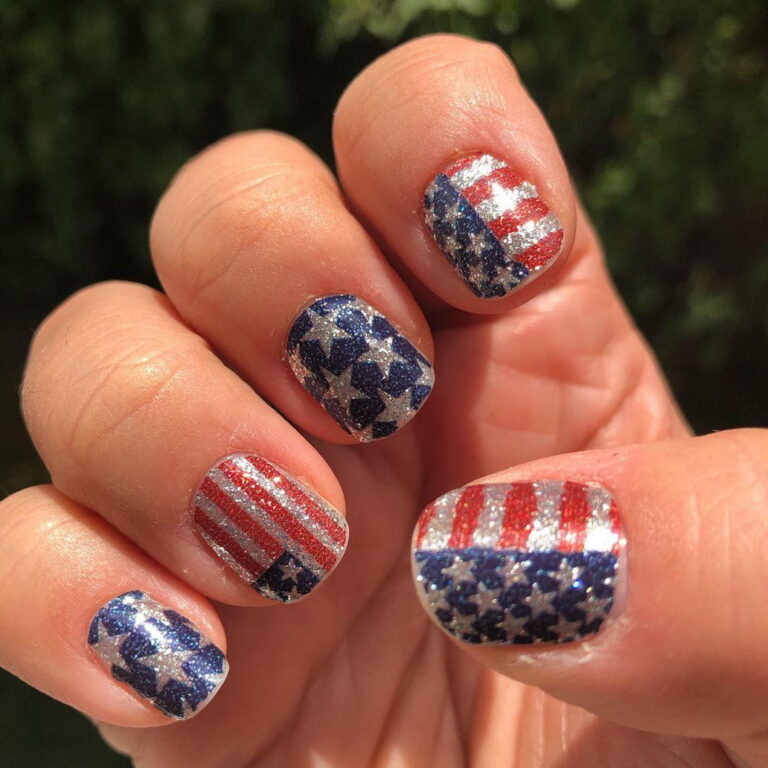 21 Perfect 4th of July Nail Design Ideas