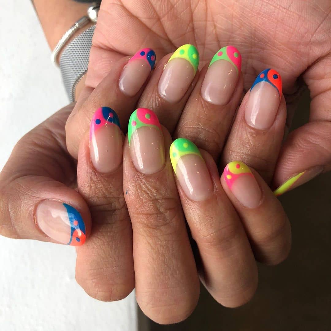 22 Amazing Summer Neon Nail Designs To Try In 2021