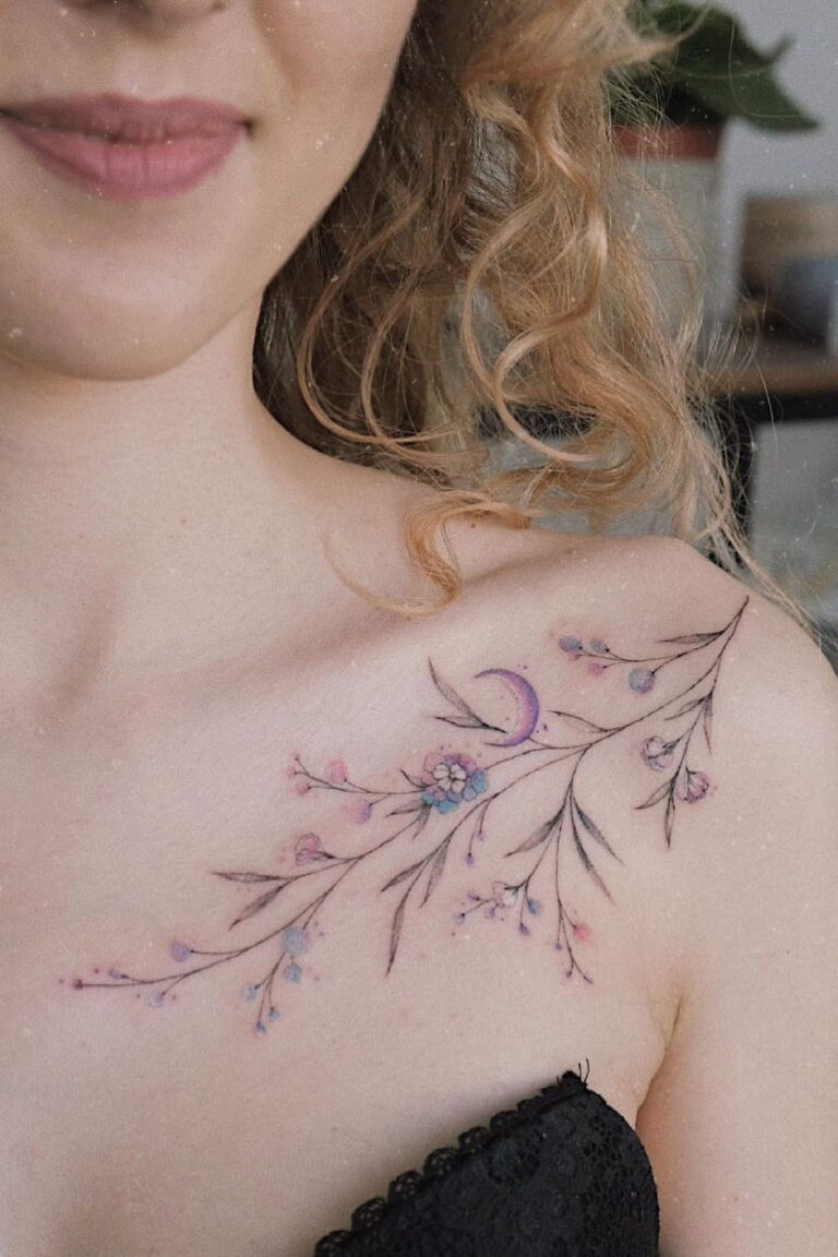 31 Appealing Collarbone Tattoo Ideas – Ideasdonuts