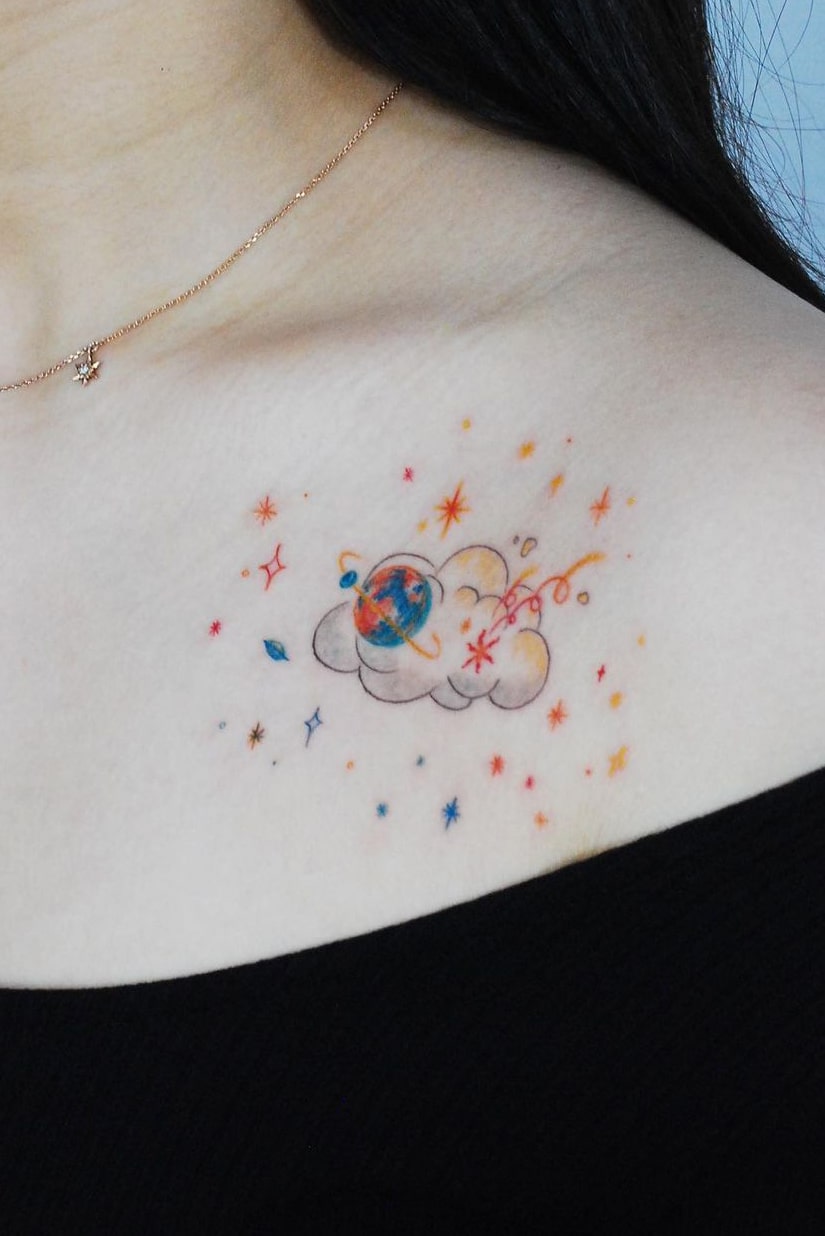 Colorful collarbone tattoo