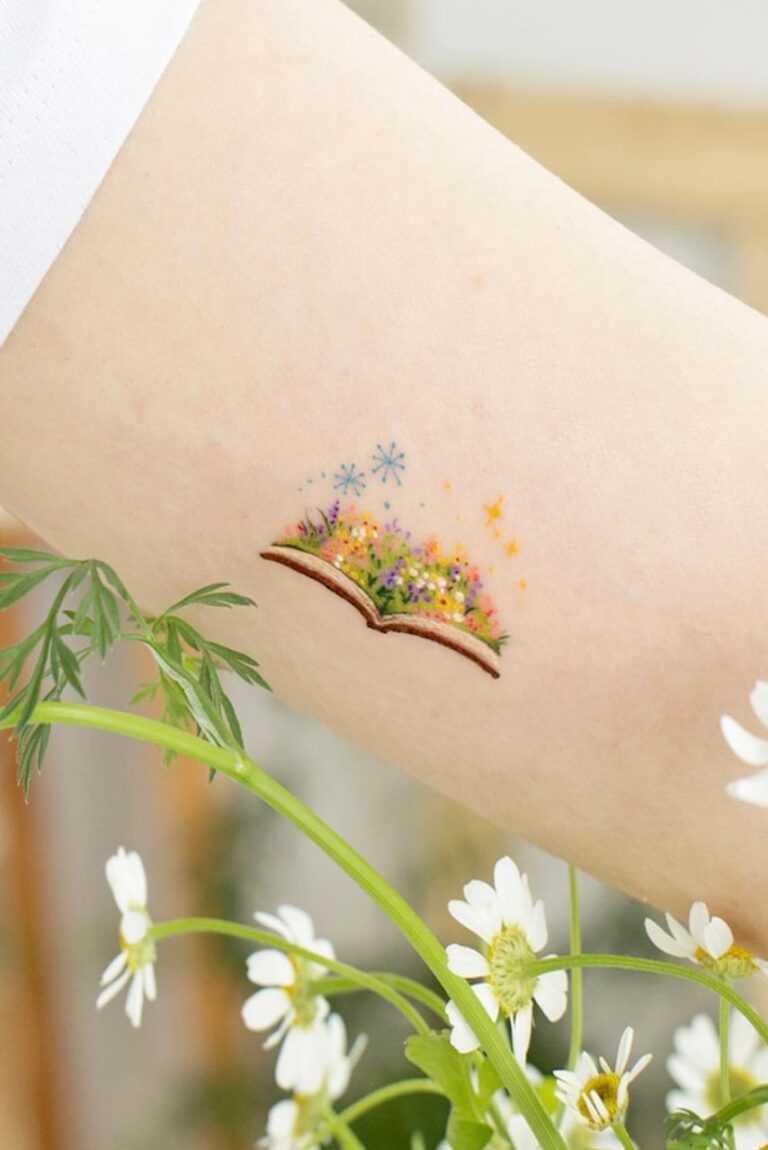 32+ Brilliant Small Colorful Tattoo Ideas