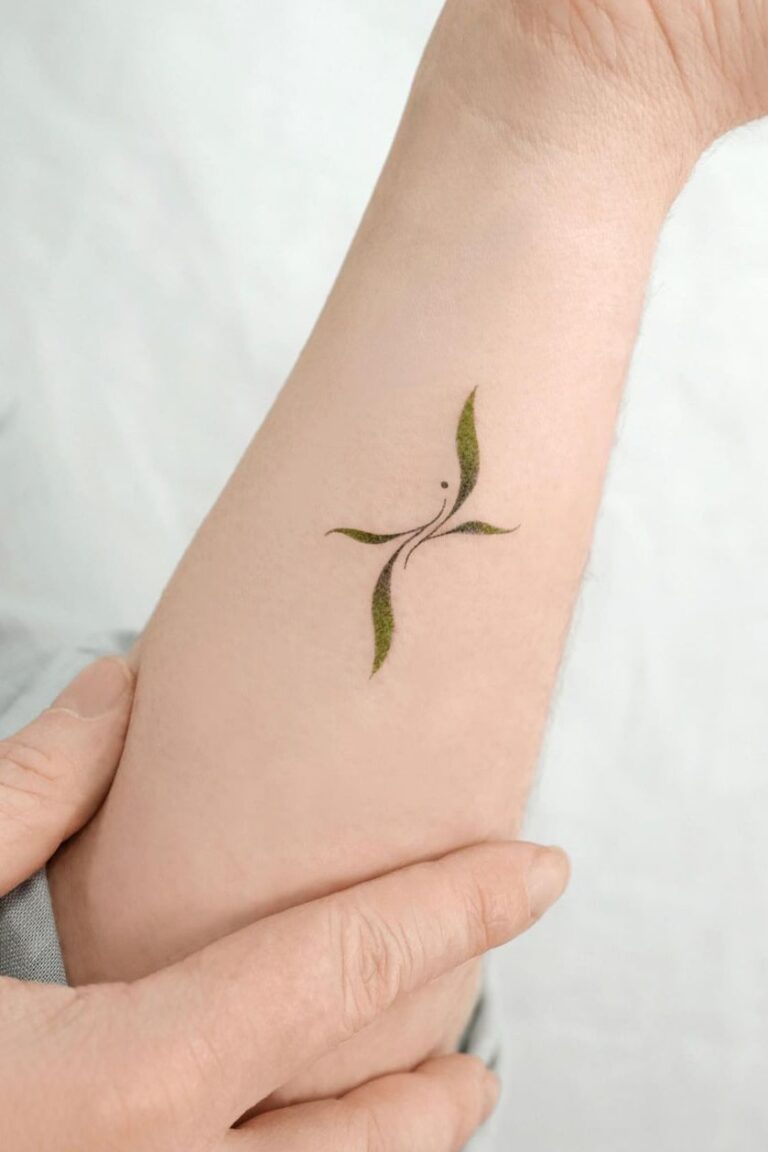 32+ Brilliant Small Colorful Tattoo Ideas