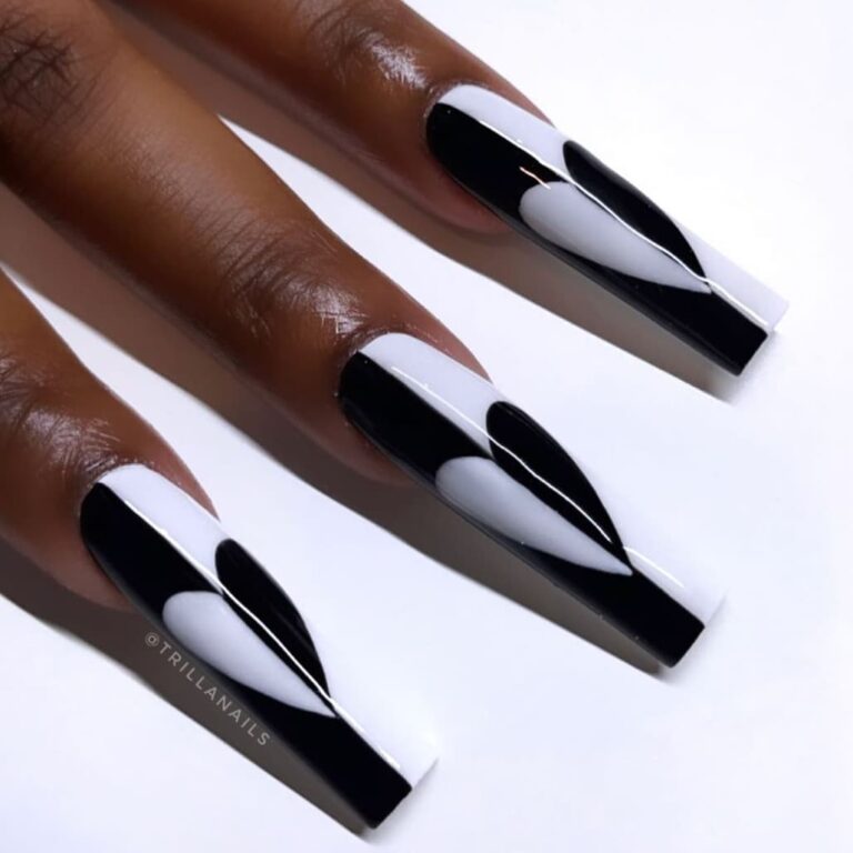 26 Fascinating Black and White Nail Art Designs