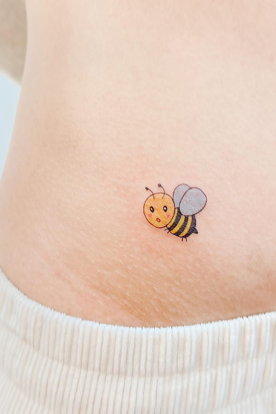 Cute Bee Tattoo-3