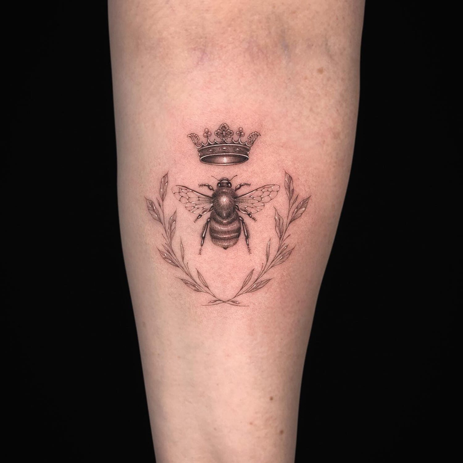 Queen Bee Tattoo-2