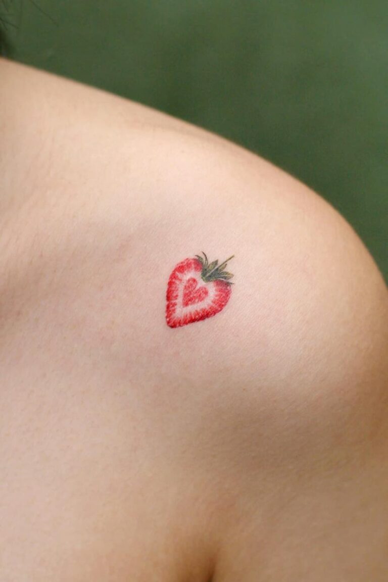 37 Best Strawberry Tattoo Ideas