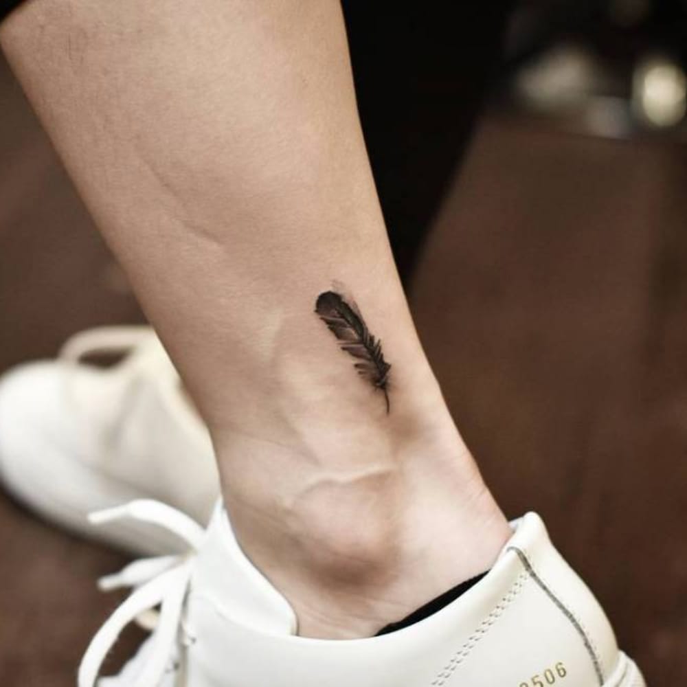 Black Feather Tattoo