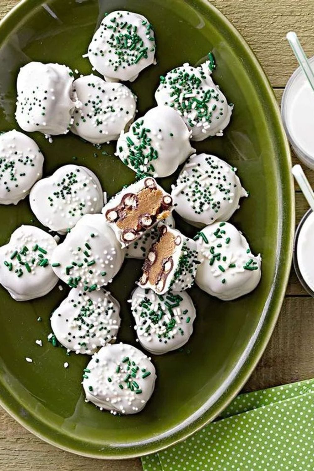 Christmas Dessert Recipes - No-Bake and Easy