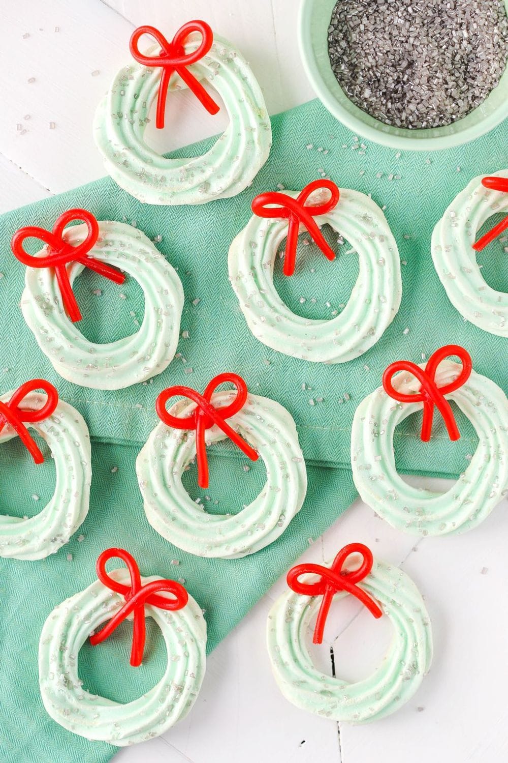 Meringue Wreath Cookies